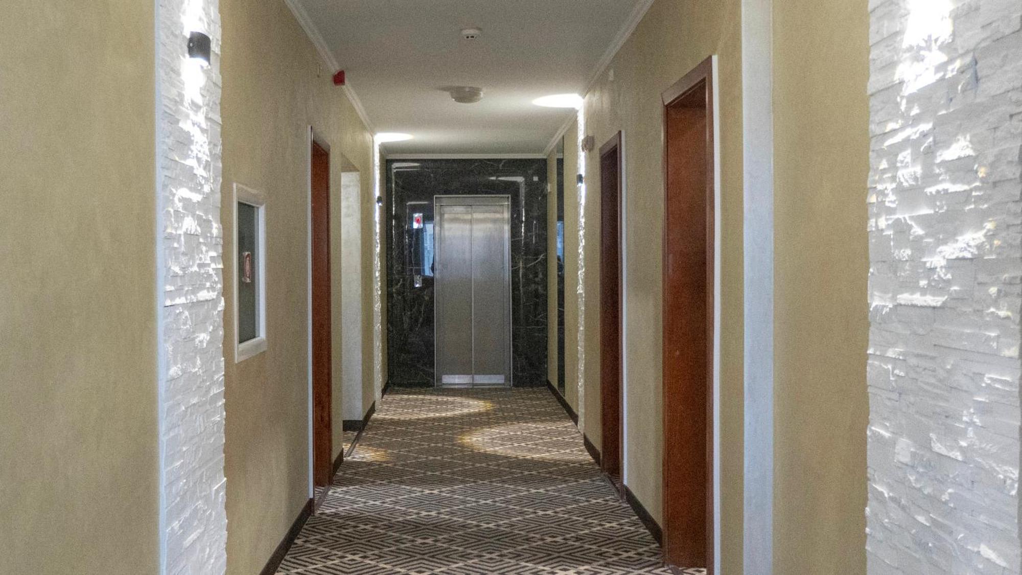 Hotel Yo Saints Constantine and Helena Exteriör bild